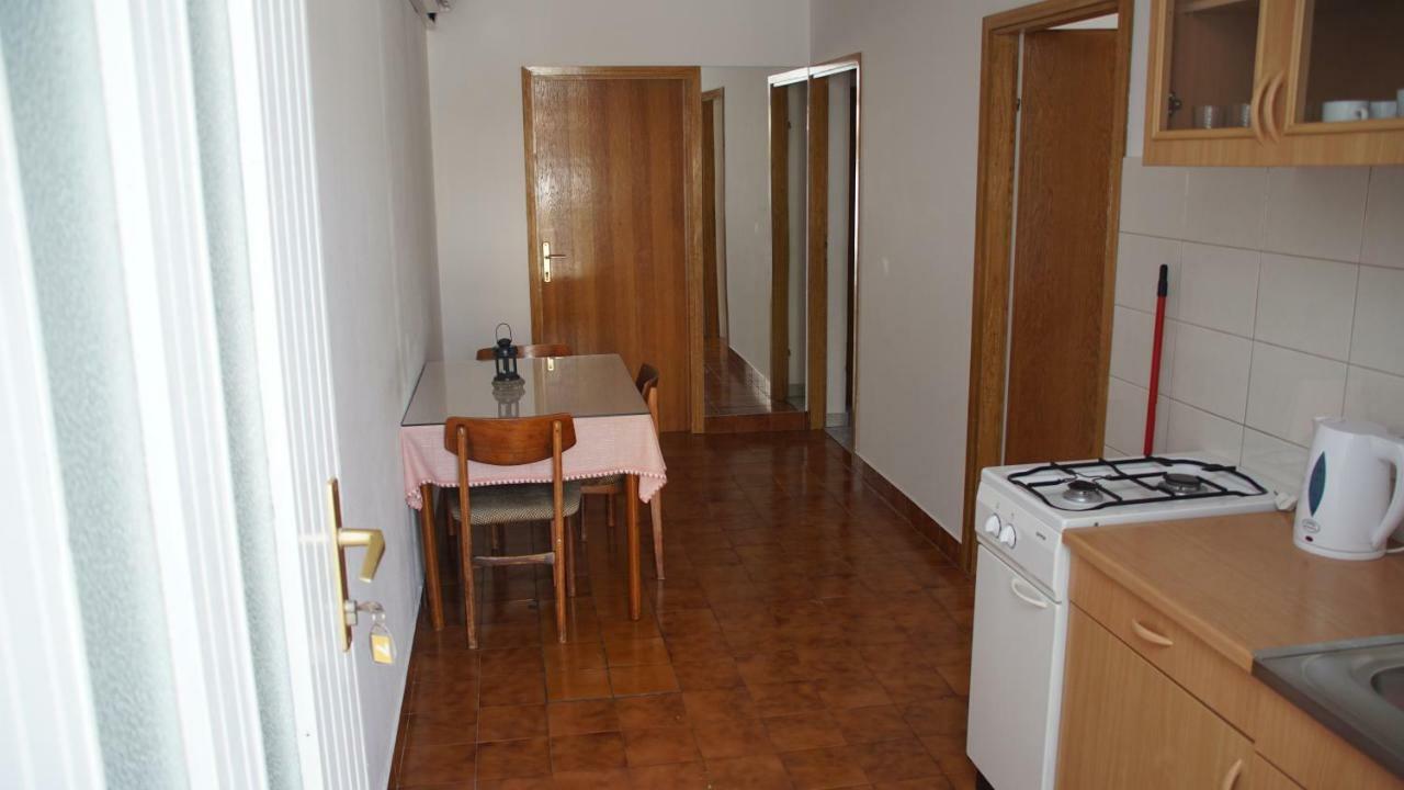 Apartmani Sipic , Bilo - プリモシュテン エクステリア 写真