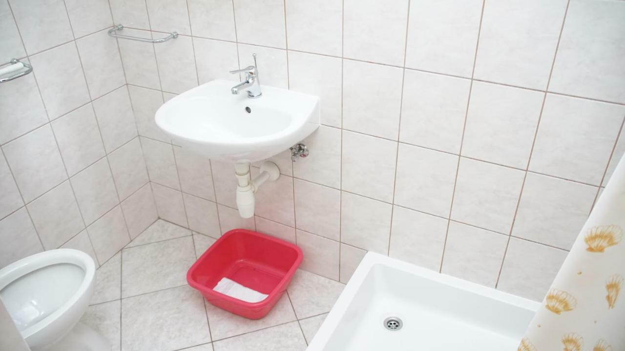 Apartmani Sipic , Bilo - プリモシュテン エクステリア 写真