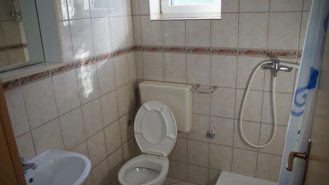 Apartmani Sipic , Bilo - プリモシュテン エクステリア 写真
